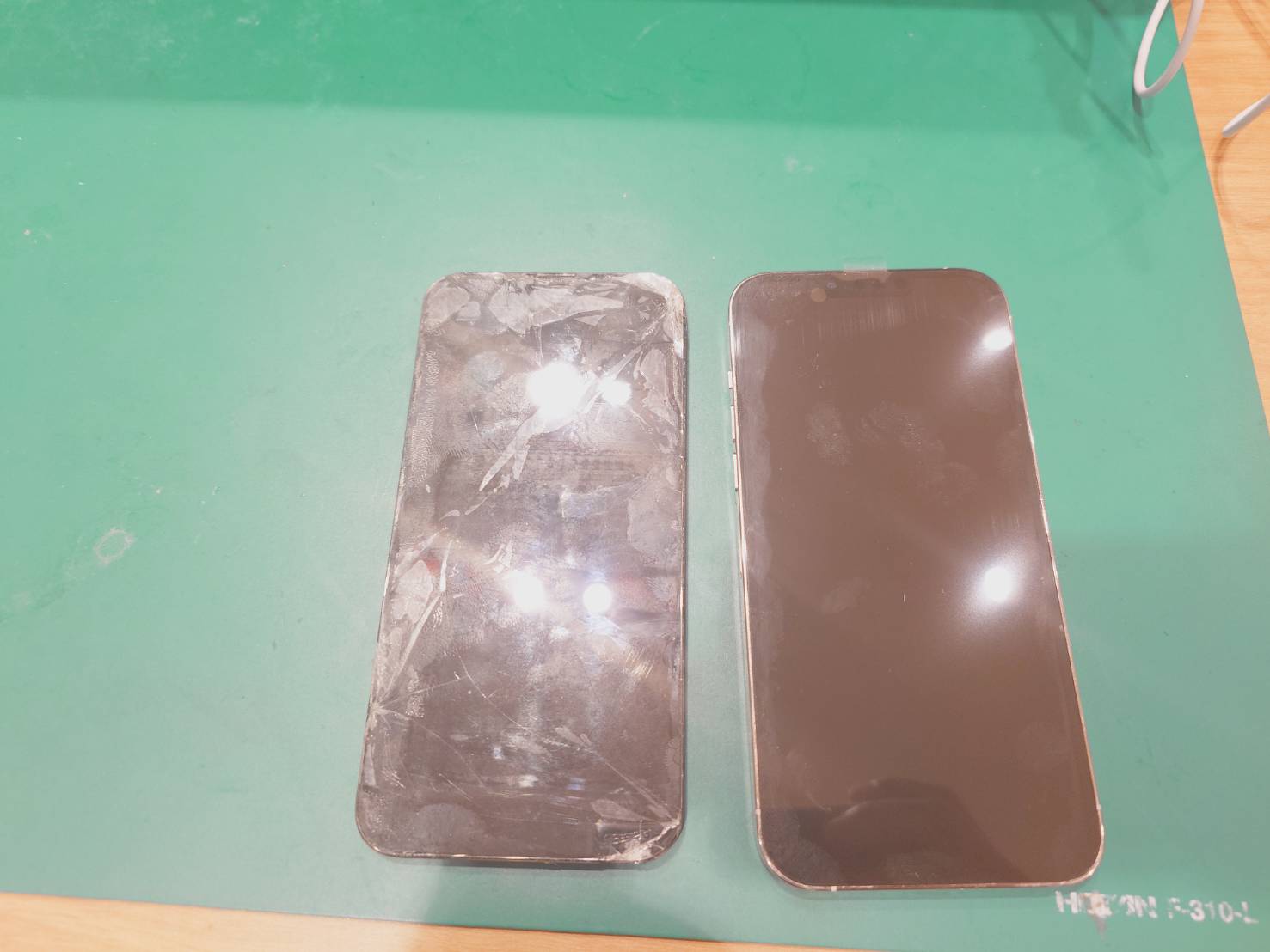 【板橋よりご来店】 iPhone13Pro Maxの画面交換修理をご依頼いただきました！